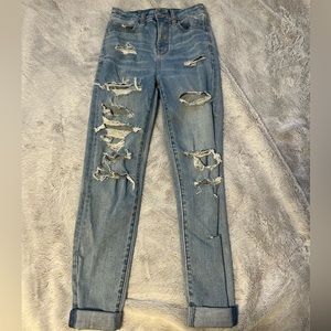 american eagle ripped skinny jeans